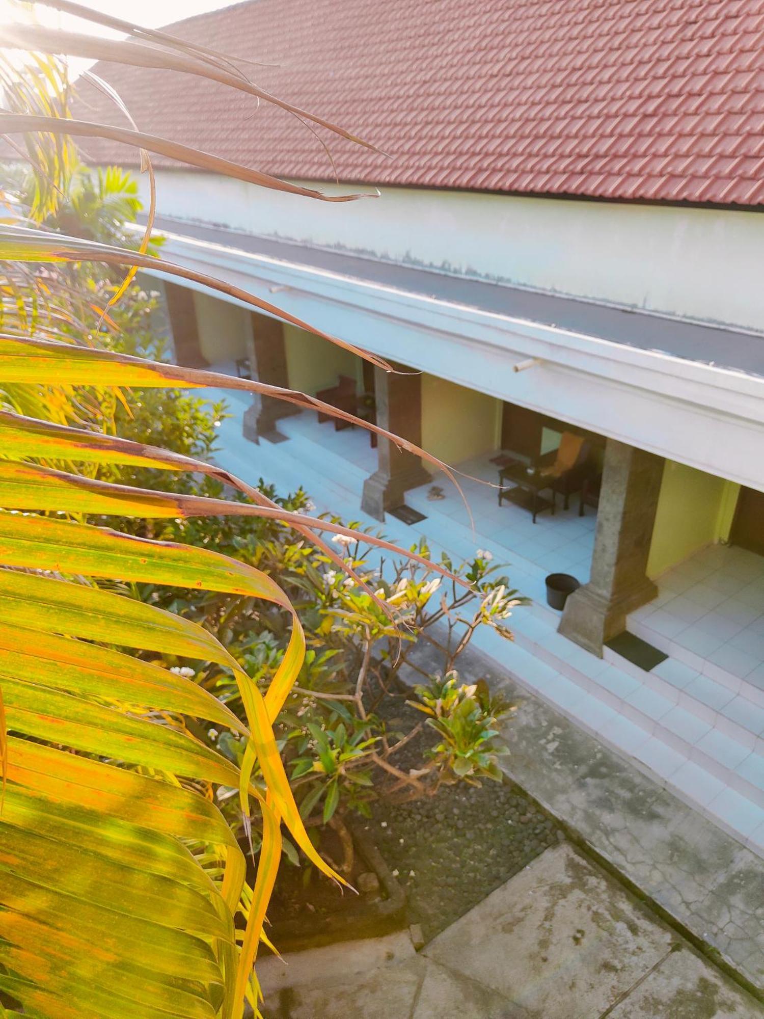Berlian Inn Kuta Beach Kültér fotó