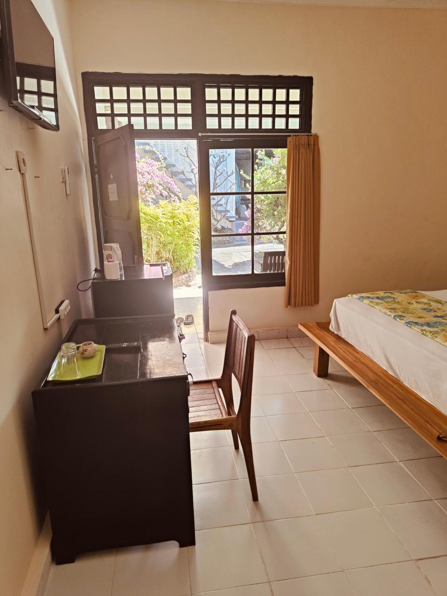 Berlian Inn Kuta Beach Kültér fotó